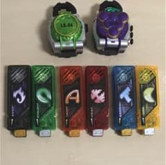 仮面ライダーのサムネイル