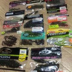 ワーム  ダイワ  ジャッカルのサムネイル