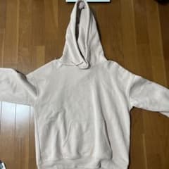 GU ベージュ フード付きパーカーのサムネイル