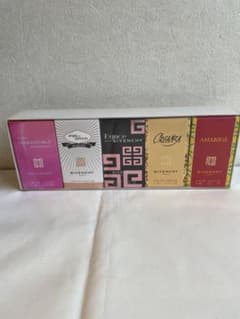 ジバンシー　トラベルコレクションのサムネイル
