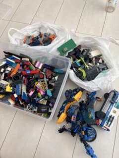 LEGOブロックセットと説明書　まとめ売りです。のサムネイル