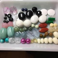 アクリルビーズ ヴィンテージ風 60個以上のサムネイル