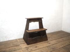 1332 ビンテージ レトロな踏み台　展示台　花台　ガーデン　古家具　古道具 1332 ビンテージ レトロな踏み台 展示台 花台 ガーデン 古家具 古道具