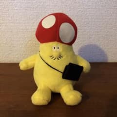 デデデデ イソベやん おすわりver ストラップ ぬいぐるみのサムネイル