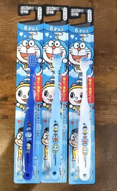 子供 ドラえもん 歯ブラシ 6才以上 3本セットのサムネイル