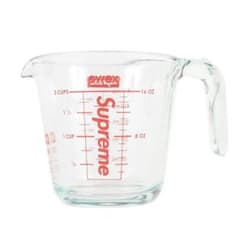 T*K様 新品　⭐︎supreme Pyrex ガラスメジャーカップ　シュプリー T*K様 新品 ⭐︎supreme Pyrex ガラスメジャーカップ シュプリー