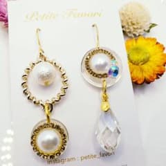 【一点物】パールとゴールドのキラキラ女子ピアス！右【ハンドメイド】のサムネイル