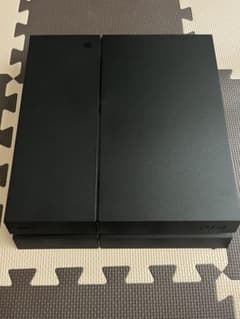 PlayStation 4 本体 + 付属品完備のサムネイル