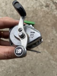 RYOBI ALERT mini 70 ベイトリール　ビンテージのサムネイル