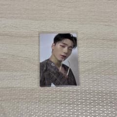 ATEEZ THE WORLD EP.2 : OUTLAW トレカのサムネイル