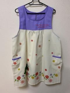 保育士 エプロン はらぺこあおむしのサムネイル