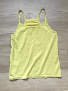 美品 ニット素材 ストレッチ爽やかな黄緑色キャミソールのサムネイル