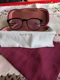 GUCCI ブラックフレーム メガネのサムネイル