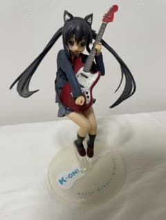 ロットワイラー様専用　中野梓　フィギュアのサムネイル