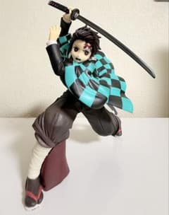 鬼滅の刃 竈門炭治郎 フィギュアのサムネイル
