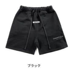 エッセンシャルズ ハーフパンツのサムネイル