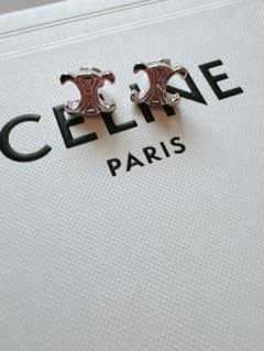 chell様専用CELINE 新品未使用 スタッドピアスのサムネイル