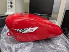 Harley-Davidson スポーツスター ~03純正タンク 3.3ガロン - メルカリ