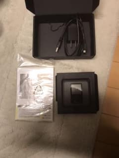 モバイルルーター FS030Wのサムネイル