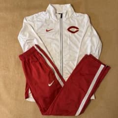 Nike 中央大学 ジャージ Mサイズ ホワイト/レッド 箱根駅伝 Nike 中央大学 ジャージ Mサイズ ホワイト/レッド 箱根駅伝 - メルカリ