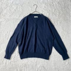 アースミュージックアンドエコロジー Vネックニット ネイビー セーター シンプル