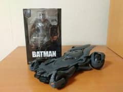 バットマン・バットモービル(ジャスティス・リーグ版)セットのサムネイル