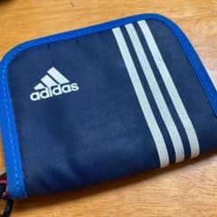 アディダス 財布 adidasのサムネイル
