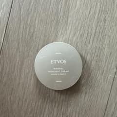 ETVOS ミネラルハイライトクリームのサムネイル
