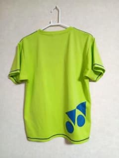 YONEX バドミントン 半袖シャツ Mサイズのサムネイル