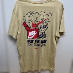 NIKE Tシャツ ベージュ XLのサムネイル