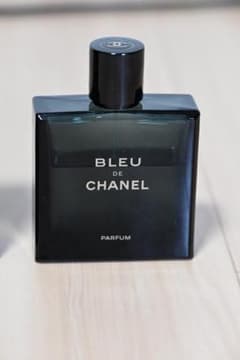 正規品】 BLEU DE CHANEL PARFUM 100ml 残量6〜7割 - メルカリ