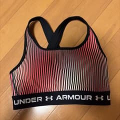 UNDER ARMOUR スポーツブラのサムネイル