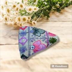 【ハンドメイド】刺繍リボンのパッチンピンのサムネイル