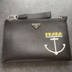 PRADA クラッチバッグのサムネイル