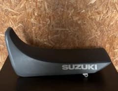 スズキ ジェベル250XC用純正ローシート - メルカリ