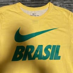 NIKE ナイキ Tシャツ　3月1日までの出品のサムネイル