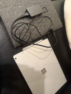 【ジャンク】Microsoft Surface Book 本体 ペン・充電器付き ジャンク】Microsoft Surface Book 本体 ペン・充電器付き - メルカリ