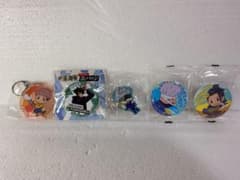 Jujutsu Kaisen can badges and keychains - sold as a set, individual sales also possible.
