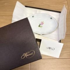【新品・格安】Herend ウィーンの薔薇 プレート 小皿のサムネイル