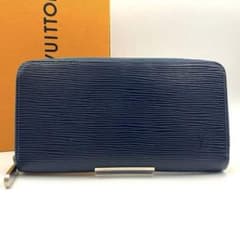 ルイヴィトン エピ ジッピーウォレット ラウンドファスナー 長財布