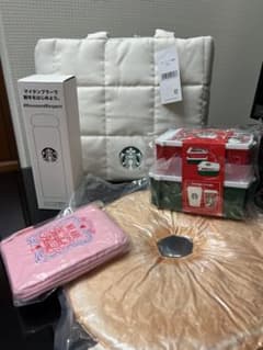 スターバックス福袋 2023 ペストリーボックスセット　タンブラー　トートバッグのサムネイル