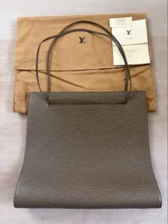 LOUIS VUITTON ルイヴィトン エピ サントロペ　バッグのサムネイル