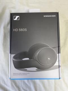 SENNHEISER HD560Sのサムネイル