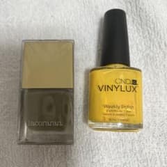 ネイルポリッシュ　２種セットのサムネイル