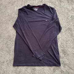 Tommy Hilfiger ロンT 黒　Ｓサイズのサムネイル