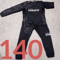 ATHLETA ピステ上下 ブラック 迷彩柄　140㌢のサムネイル