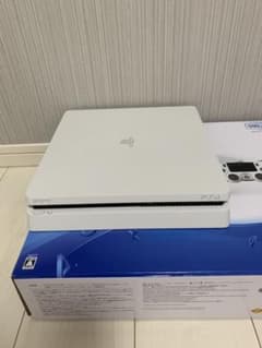 【美品】プレイステーション4PlayStation4 プレステ4 PS4 本体のサムネイル