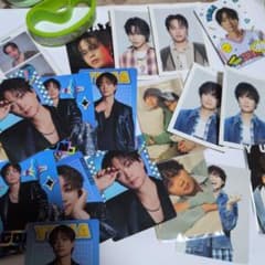 YUTA グッズセット トレカ 　一枚300円ですのサムネイル