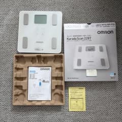 OMRON Karada Scan 228T 体脂肪計 OMRON Karada Scan 228T 体脂肪計 - メルカリ