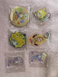 鏡音リン 鏡音レン まとめ売り アクリルキーホルダー 缶バッジ - メルカリ